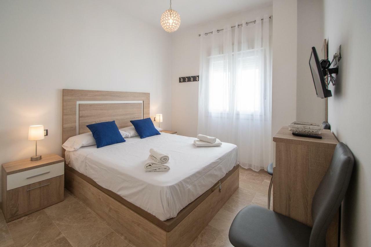 Apartamento El Elfo De Cadiz Appartamento Esterno foto